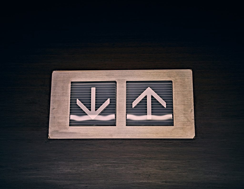 Solana Risks Drop Below $200 After Losing This Key Support